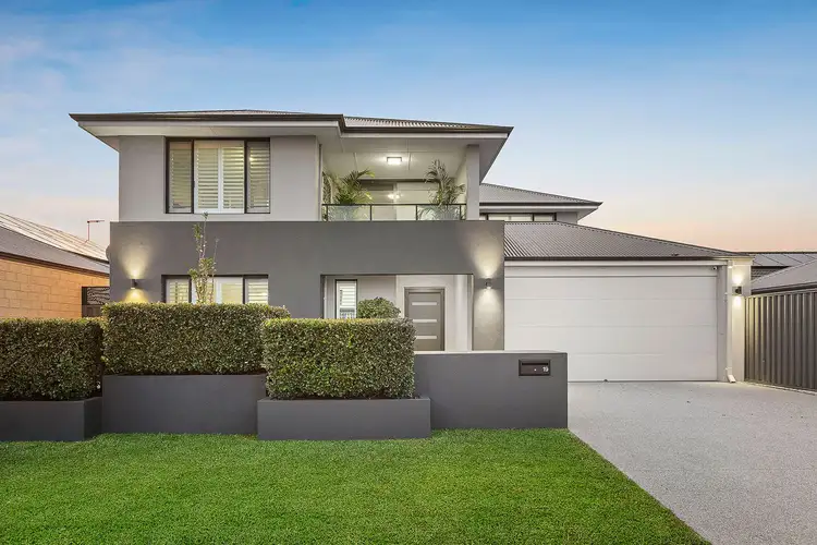 19 Ametrine Street, Treeby WA 6164