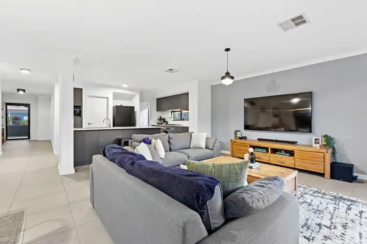 Fourth view of Homely house listing, 19 Ametrine Street, Treeby WA 6164