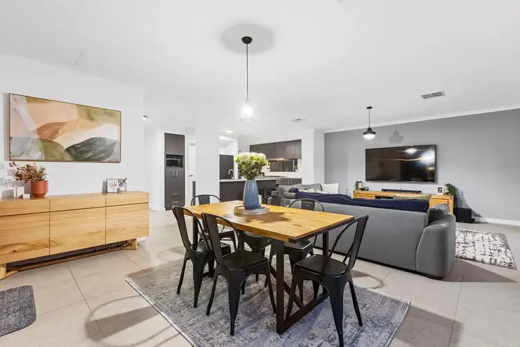 Sixth view of Homely house listing, 19 Ametrine Street, Treeby WA 6164