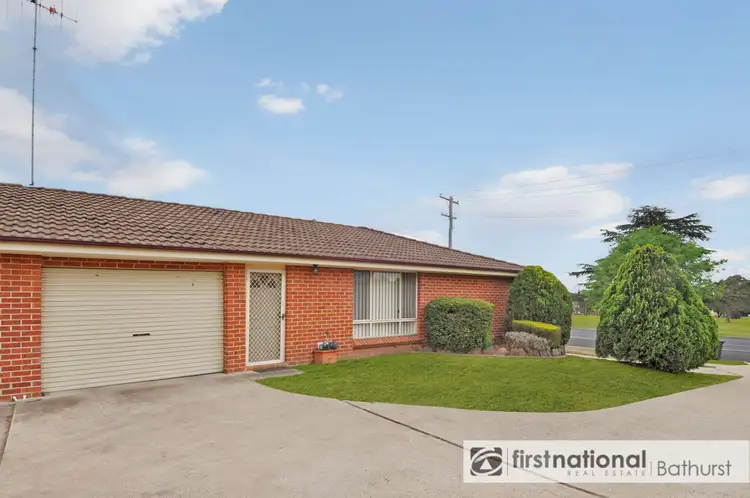 3/90 Rocket Street, Bathurst NSW 2795