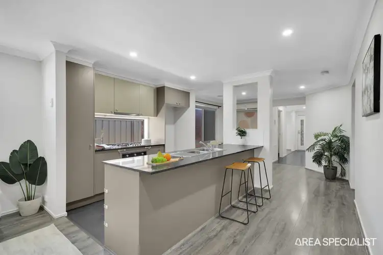 Fifth view of Homely house listing, 8 Clare Street, Brookfield VIC 3338