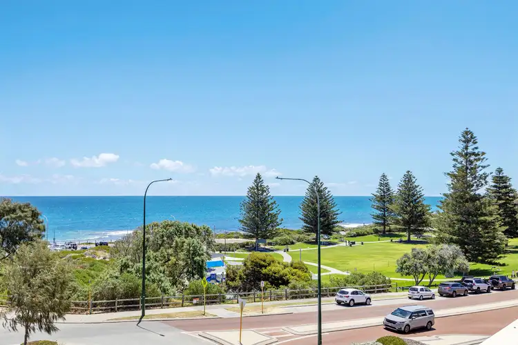 Fifth view of Homely house listing, 9 King Albert Road, Trigg WA 6029