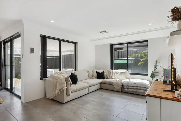 Second view of Homely house listing, 7 JONQUIL STREET, Eglinton WA 6034