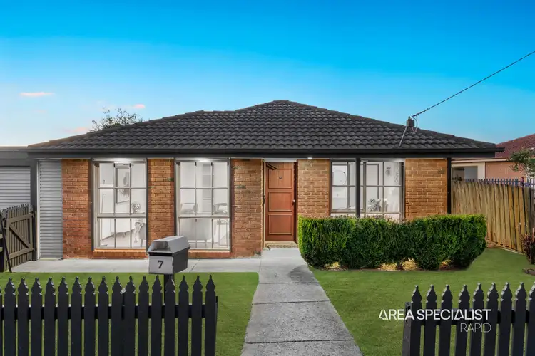7 Emma Court, Hampton Park VIC 3976