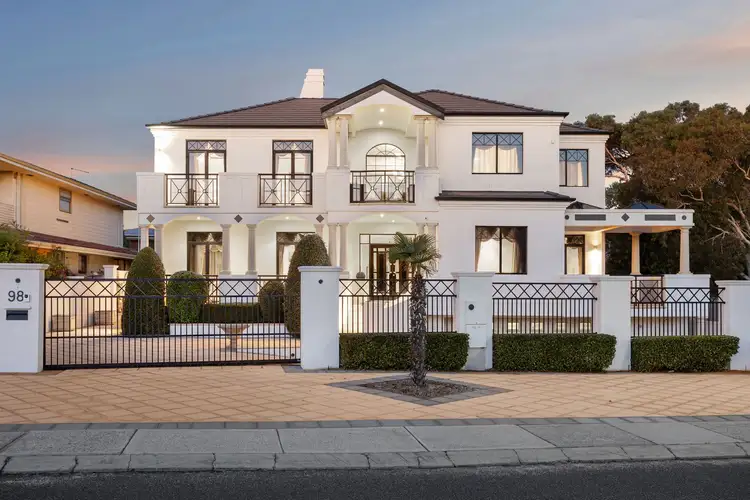 98 Cliff Street, Sorrento WA 6020