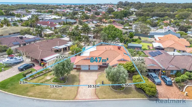 2 Pepperwood Rise, Halls Head WA 6210