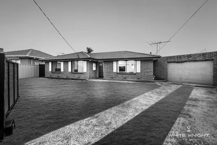 11 Tyres Court, Sunshine North VIC 3020