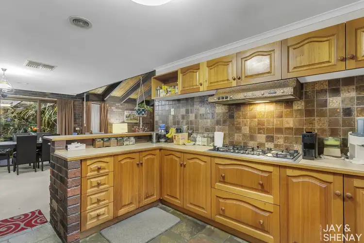 Sixth view of Homely house listing, 7 Tench Rise, Endeavour Hills VIC 3802