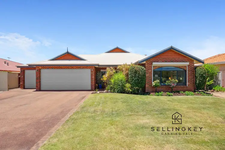19 Thurloe Way, Canning Vale WA 6155