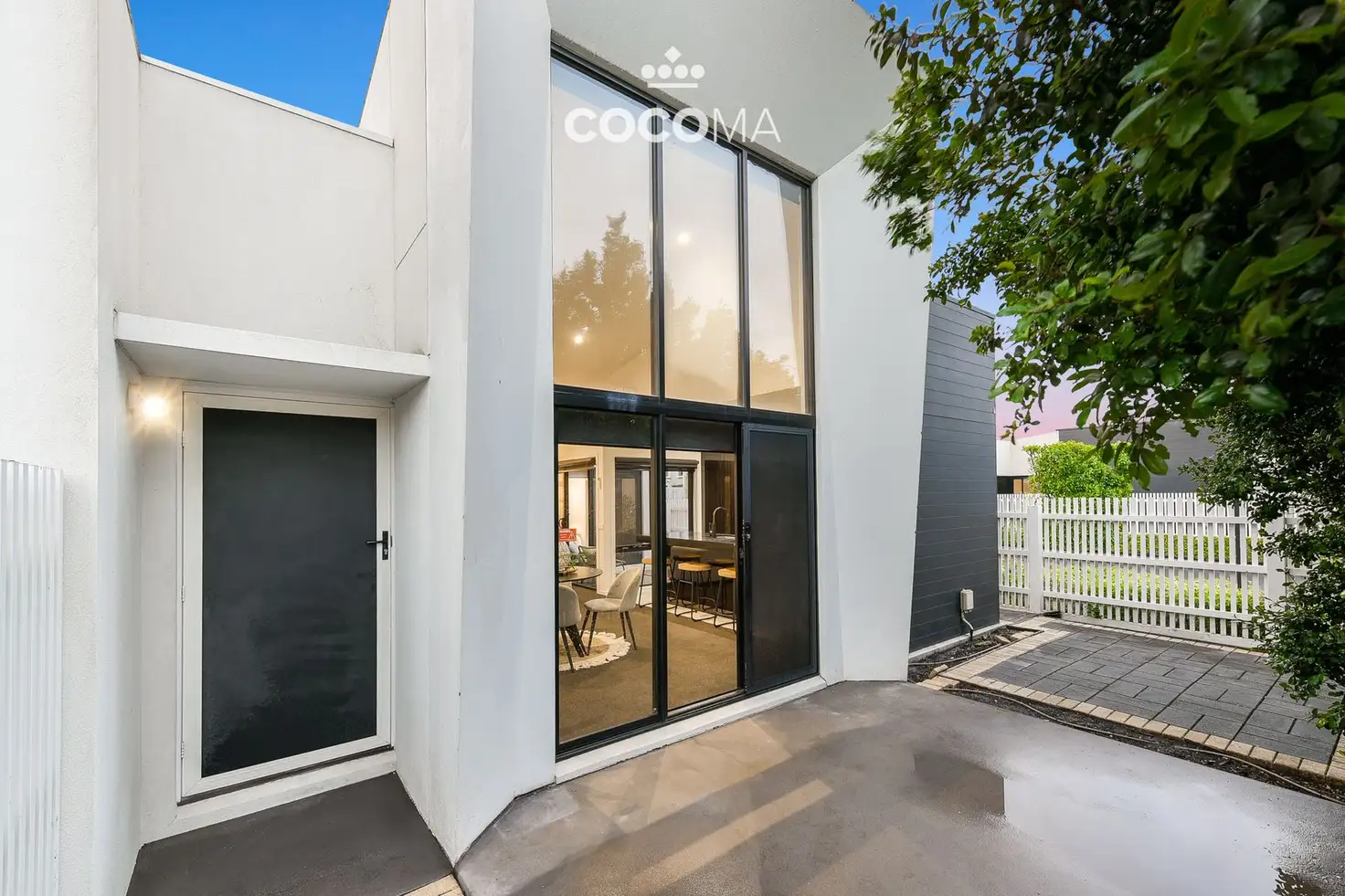 Main view of Homely townhouse listing, 40 Regent Avenue, Springvale VIC 3171