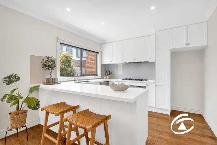 Fifth view of Homely unit listing, 4/4 Allan Street, Berwick VIC 3806