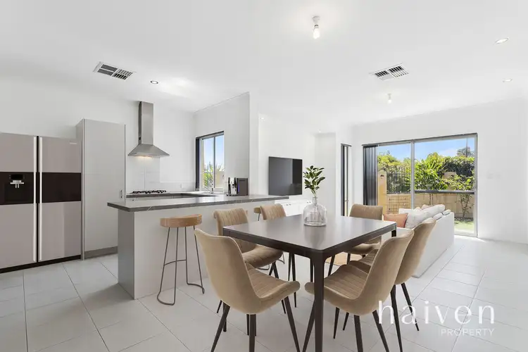 Sixth view of Homely house listing, 15 Daggar Place, Canning Vale WA 6155