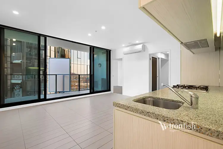 673 La Trobe Street