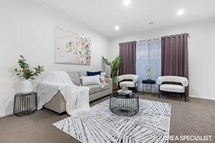 Second view of Homely house listing, 5 Galileo Way, Cranbourne West VIC 3977