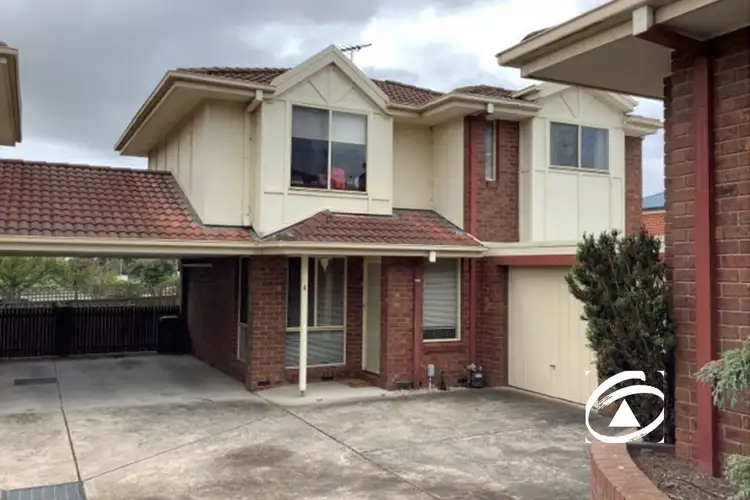 4/31 Princes Highway, Pakenham VIC 3810