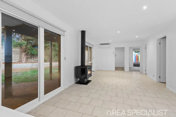 Sixth view of Homely house listing, 6 Melaleuca Crescent, Langwarrin VIC 3910
