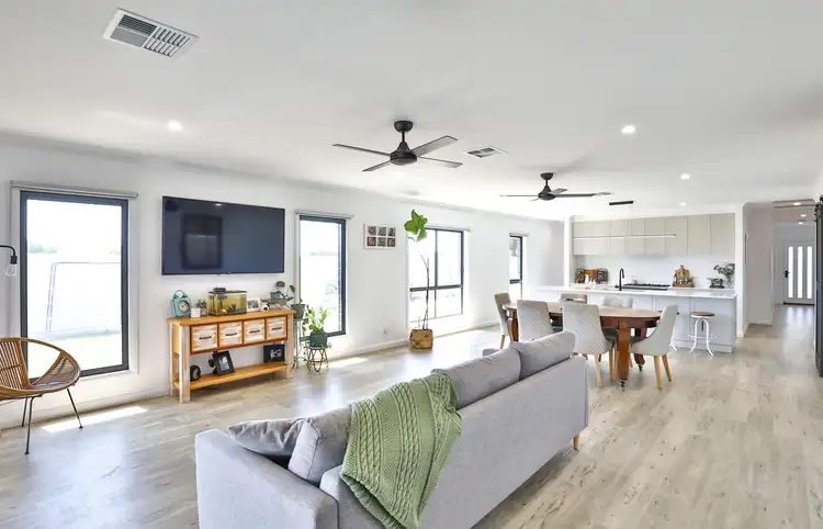 Sixth view of Homely house listing, 743 Irymple Avenue, Irymple VIC 3498