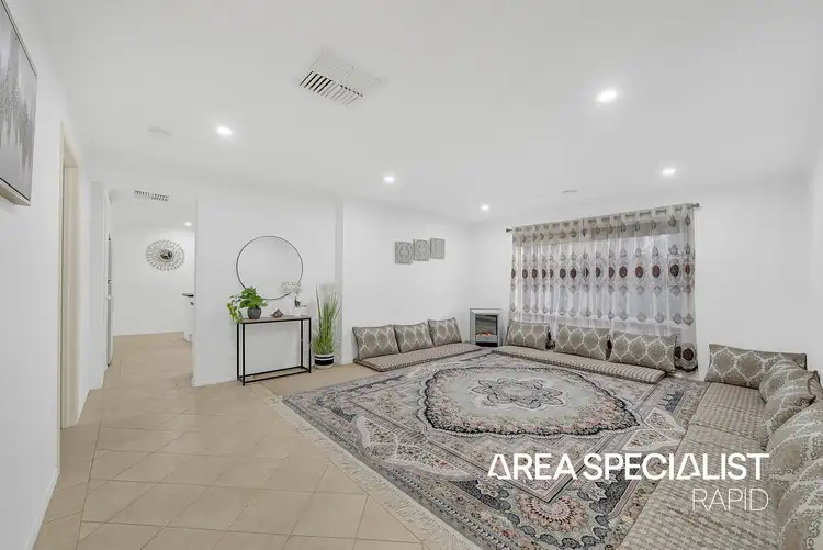 Fourth view of Homely house listing, 2 Oakland Drive, Hampton Park VIC 3976