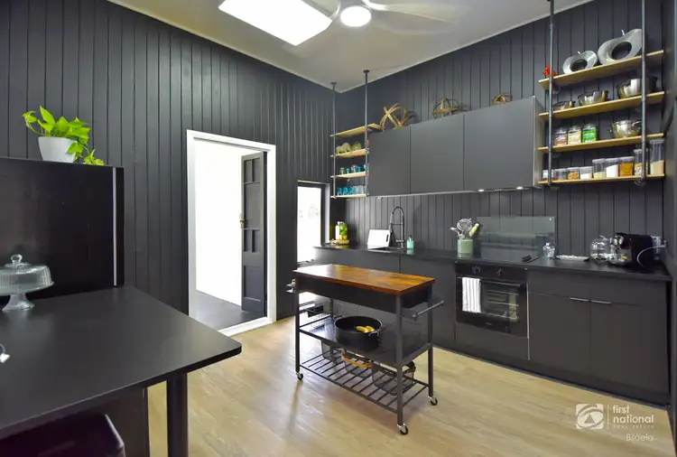 22 Leslie Street, Thangool QLD 4716