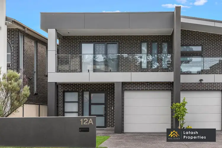 12A Saurine Street