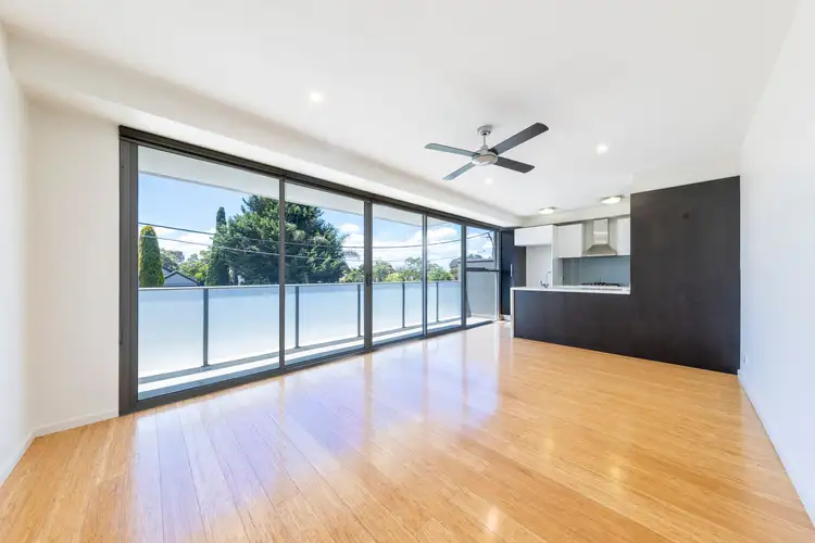 3/6 Sturt Street, Essendon VIC 3040