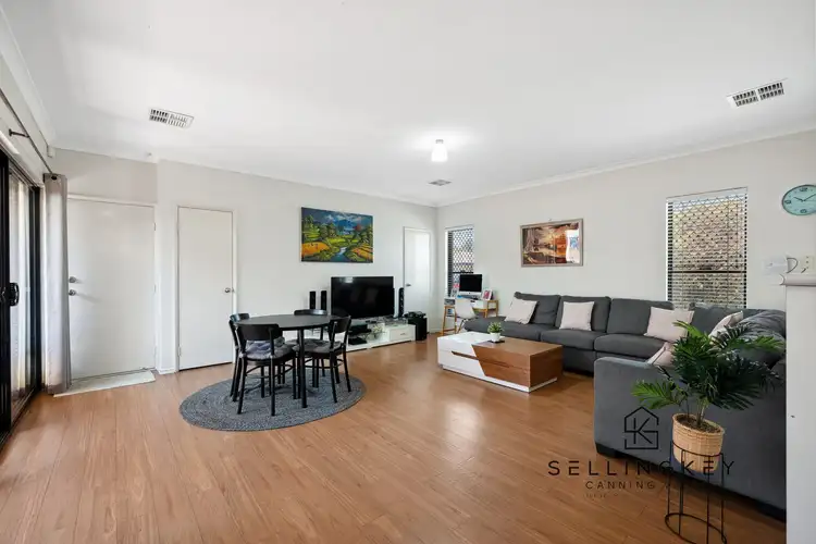 Fifth view of Homely house listing, 11 Panozza Circle, Maddington WA 6109