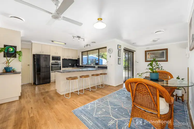 Sixth view of Homely house listing, 9 Sunset Place, Traralgon VIC 3844