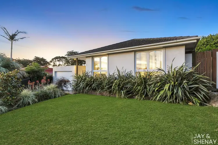 Second view of Homely house listing, 3 Jordan Court, Endeavour Hills VIC 3802