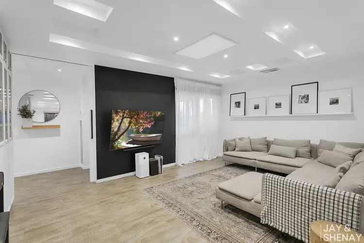 Third view of Homely house listing, 3 Jordan Court, Endeavour Hills VIC 3802