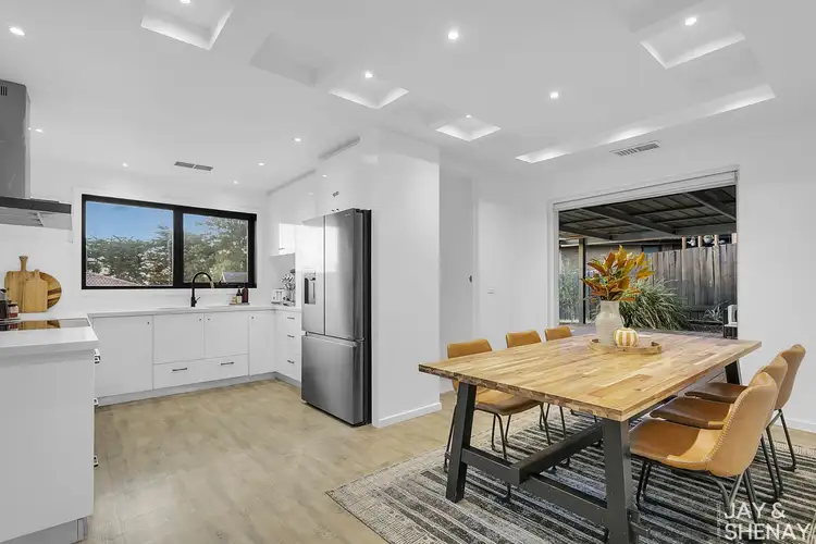 Sixth view of Homely house listing, 3 Jordan Court, Endeavour Hills VIC 3802