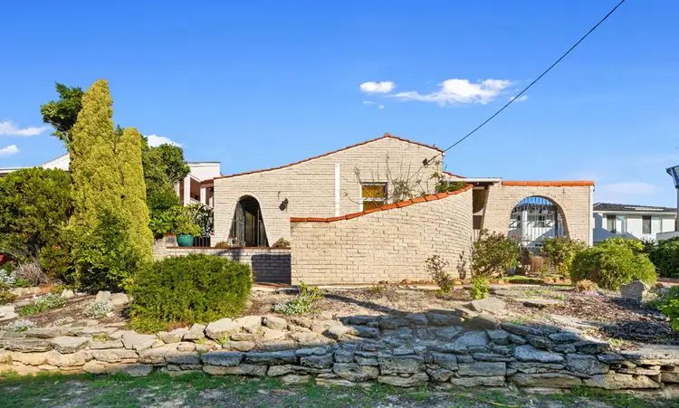 30 Hawkins Avenue, Sorrento WA 6020