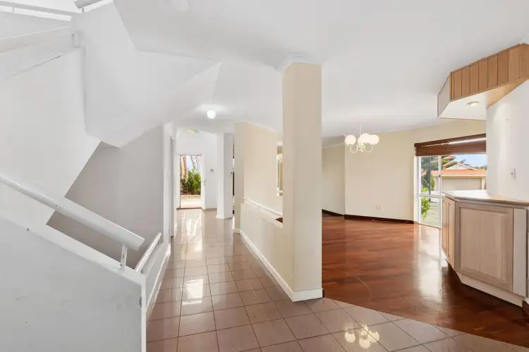 Sixth view of Homely house listing, 10 FORESTVILLE COURT, Kallaroo WA 6025