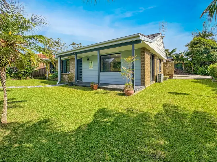 48 Osterley Avenue, Orient Point NSW 2540