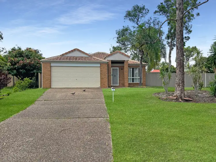 1 Central Street, Forest Lake QLD 4078