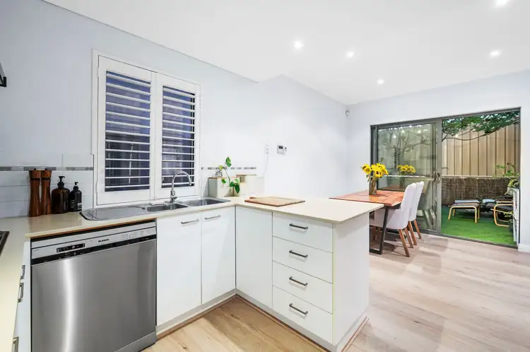 Seventh view of Homely house listing, 3/59 WESTVIEW STREET, Scarborough WA 6019