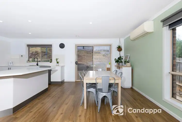 Fifth view of Homely house listing, 9 Kensington Square, Drouin VIC 3818