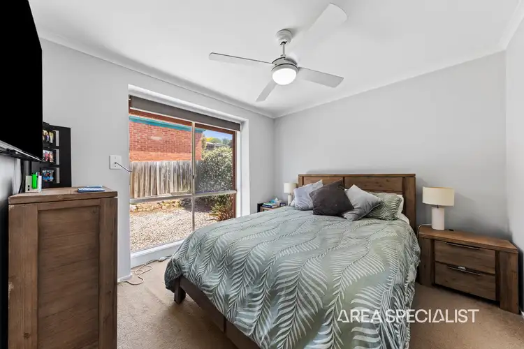 Sixth view of Homely house listing, 20 Edan Court, Pakenham VIC 3810