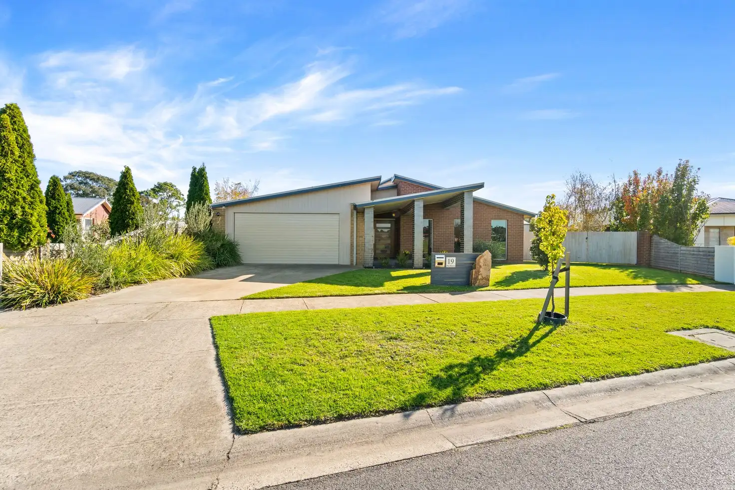 Main view of Homely house listing, 19 The Avenue, Traralgon VIC 3844