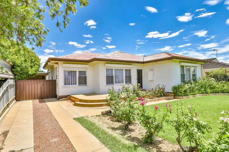 77 Eleventh Street, Mildura VIC 3500