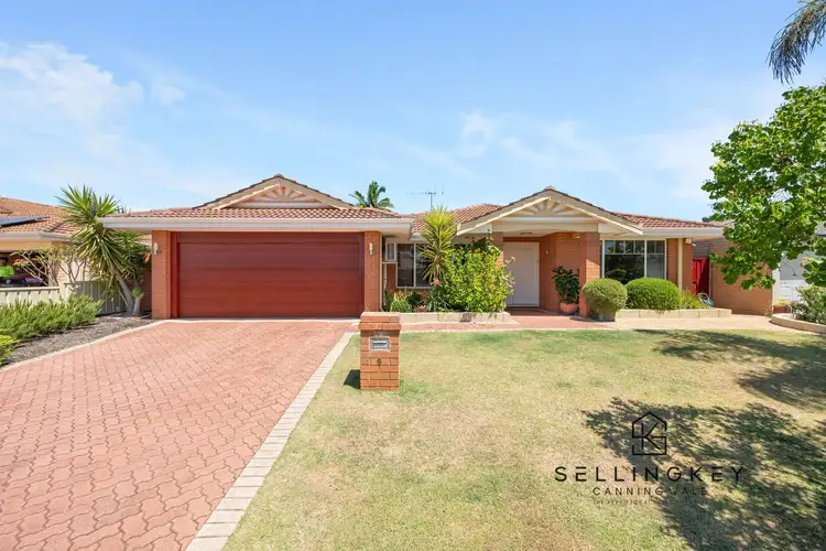 8 Tritonia Rise, Thornlie WA 6108