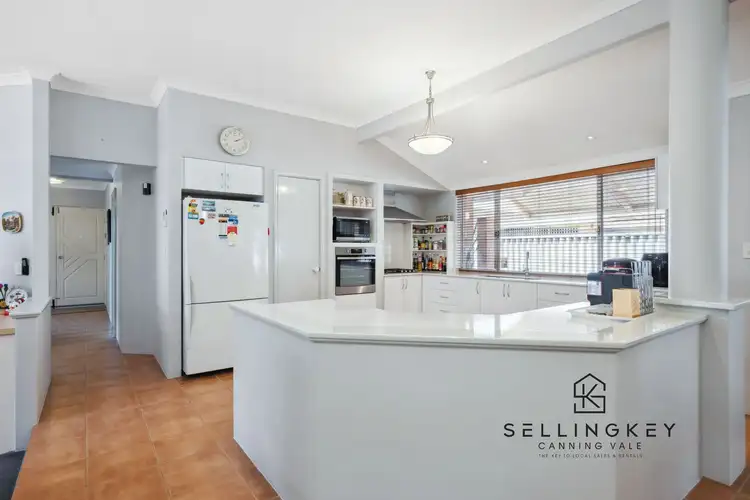 Fifth view of Homely house listing, 8 Tritonia Rise, Thornlie WA 6108