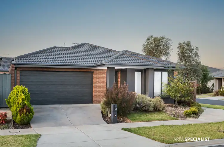 Third view of Homely house listing, 2 Nandewar Street, Werribee VIC 3030