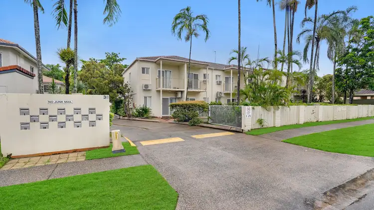 2/38 SPRINGFIELD CRESCENT, Manoora QLD 4870