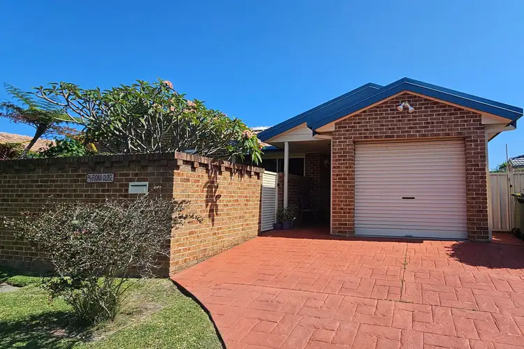 Second view of Homely villa listing, 2/7 Fiona Close, Long Jetty NSW 2261