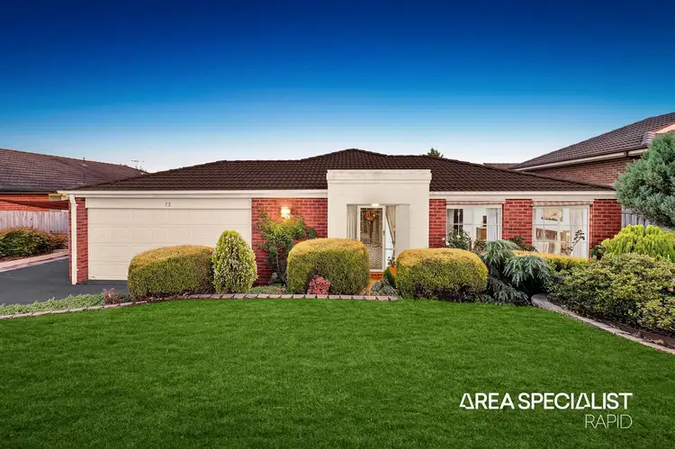 72 Berwick Springs Promenade, Narre Warren South VIC 3805
