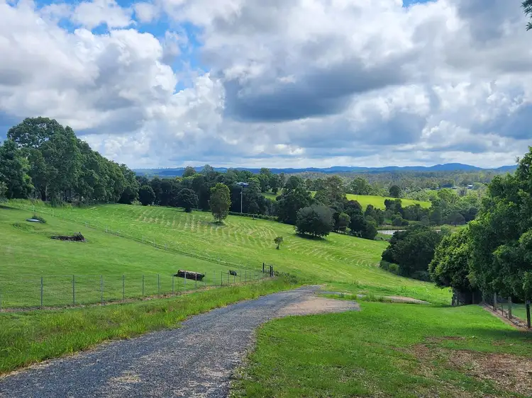22A Country View Drive, Chatsworth QLD 4570
