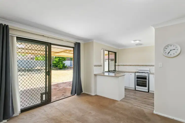 Sixth view of Homely house listing, 10 Miranda Way, Gosnells WA 6110