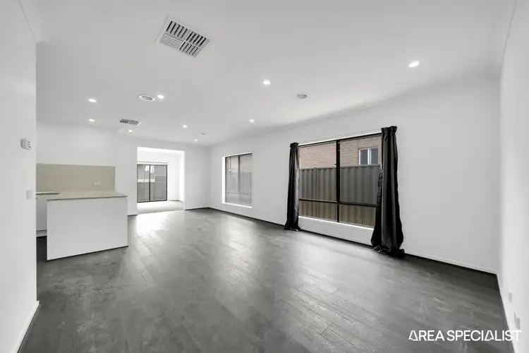 Fifth view of Homely house listing, 184 Altezze Drive, Truganina VIC 3029