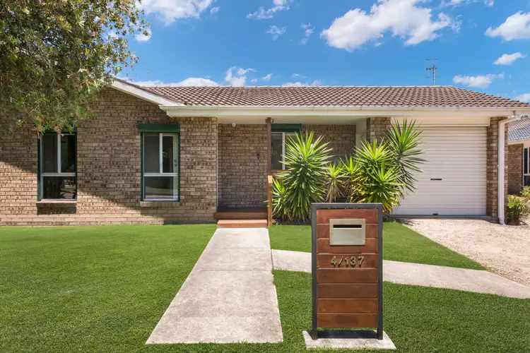 Main view of Homely villa listing, 4/137-139 Stella Street, Long Jetty NSW 2261