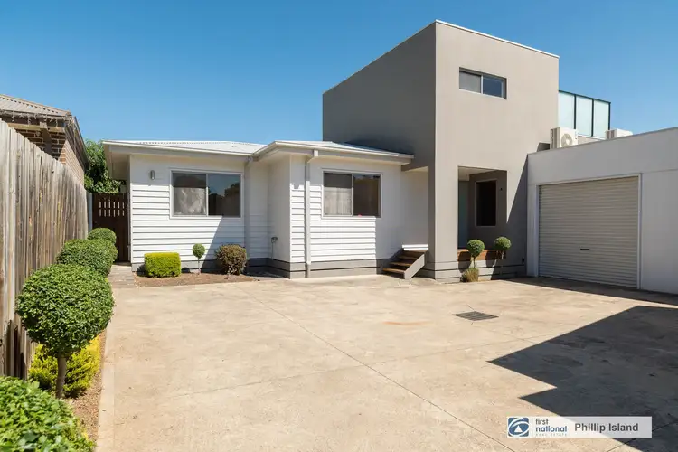 2/56 Anderson Road, Cowes VIC 3922